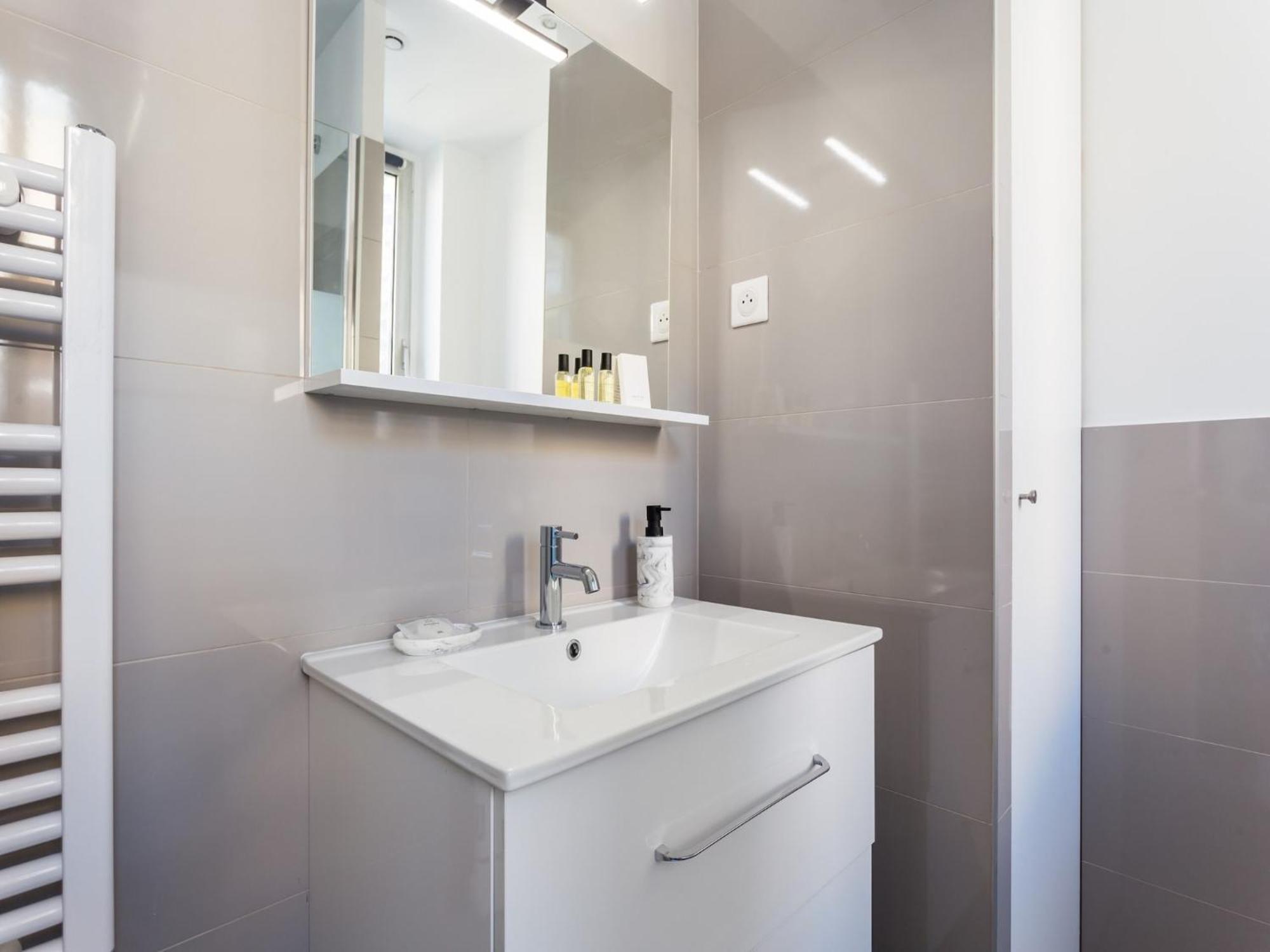 Cosy - 1br 2p - Faubourg-du-roule * Parijs
